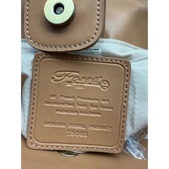 Fossil hand/shoulder Bag Charm, Detachable Strap - Picture 9 of 9